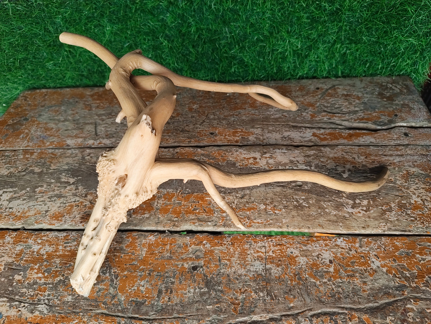 Driftwood  ( 12*7" inches )